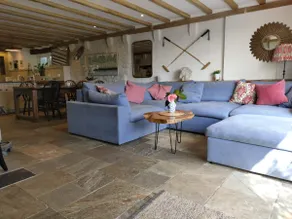 Stunning house, fenced garden, and outdoor dining! - Image 3