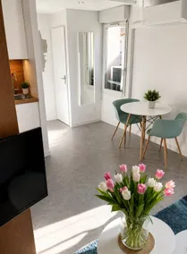 apartment air-conditioned in the heart of Sète - Image 5