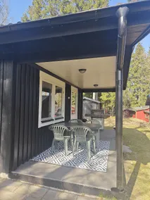 Cabin, perfect for swimming and fishing - Image 4