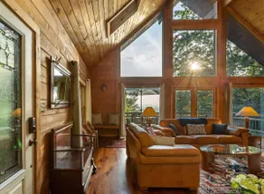 Sunny Streams Cabin - Sunset Views w/ a Hot Tub! - Image 3