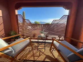 Santa Fe style 3 bedroom home with private pool - Image 5