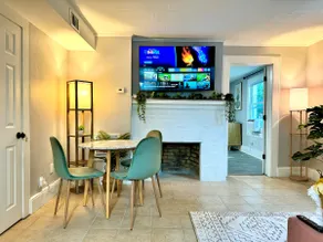 The Ruby | Sleeps 2 | Near World Cup + Parking - Image 4