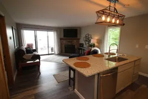 Hawks Nest Condo 623-Lake View-King Bed - Image 3