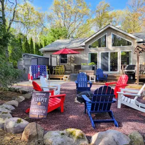 Updated RANCH game room, fire pit, bikes, kayaks! - Image 3