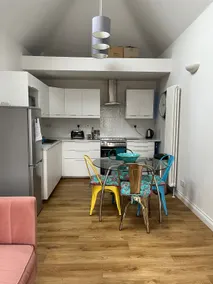 Peaceful and Unique Stay in City Centre - Image 2