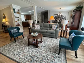 Young Oaks Guest House, Quiet Country Retreat! - Image 5