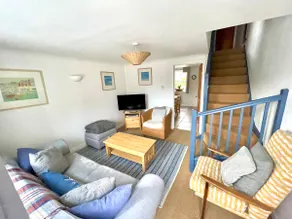 Cosy coastal home in historic port of Charlestown - Image 3