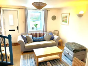 Cosy coastal home in historic port of Charlestown - Image 4