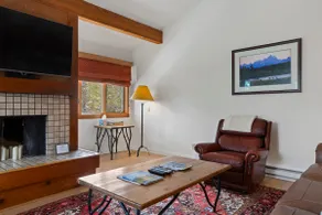 Outpost: Huckleberry 3121 - Located in the Aspens! - Image 2