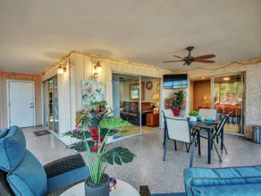 Waterfront 1st Floor Heated Pool & Spa 2 Bed 2 - Image 2