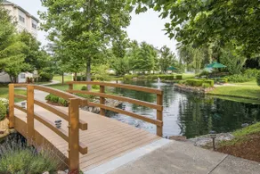 Great Relaxing Overnight Stay! Free Parking, Pool - Image 5