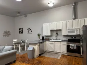 *Cozy Downtown Stay* (Private apt. Self check-in) - Image 4