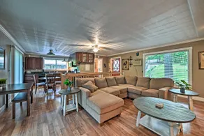 Lake Barkley Home: Private Dock, Kayaks, Fire Pit! - Image 3