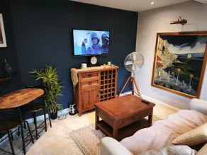 Groombridge 1 Bed self catered flat, can sleep 4 - Image 3
