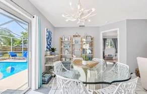 Stunning Nature Coast Heated Salt Pool getaway - Image 3