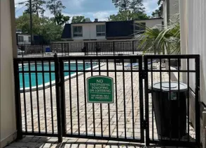 Summit House Condo - Next to UF & Hospitals - Image 5