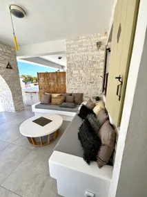 Seaside Antiparos House - Image 2