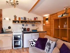 Oakwell Lodge - Image 4