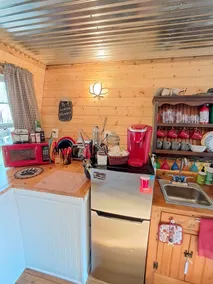 Waterfront access~ Knotty Glamping Cabin & Spa a/c - Image 4
