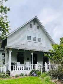 Vashon Farmhouse: Sleeps 2-10 - Image 3