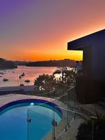 World Class Villa Manly Beach HarbourView Sauna Private Beach - Image 2