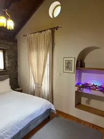 Urban River House - Image 4