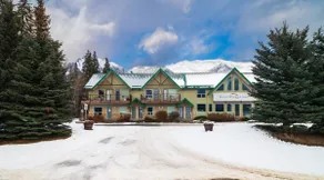 Newly Reno Secluded Mtn Townhome Retreat w/ trail - Image 3