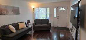 The Lincoln Landing | Walk to Beach | 3BR Retreat - Image 4
