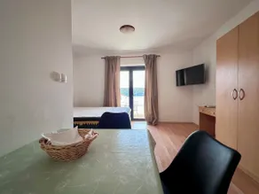 Beautiful studio no. 1 with sea view - Image 2