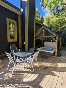 ★Lakefront ★HOT TUB, Breath-taking★ Views, in the Heart of Nature - Image 5