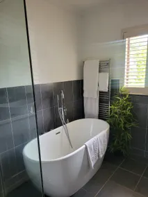 Entire Guest House with Hot Tub in mid Suffolk - Image 4