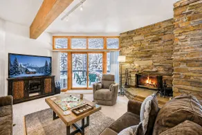 Powder Run at Deer Valley Resort - Two Bedroom Condo with Hot Tub #A13 2 Condo - Image 2