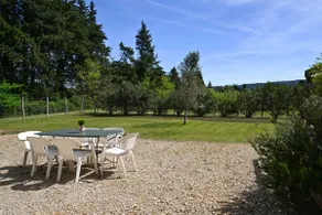 Garden-Level Dependence facing the Alpilles 6 people - Image 3