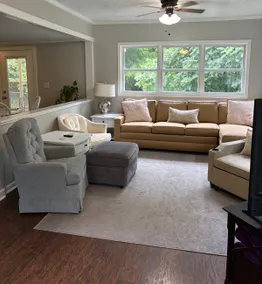 Bungalow Retreat - Pet Friendly - Historic Home in Huntersville - Image 2