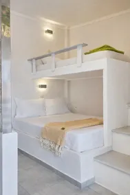 Central Studio • 2 min Walk to Beach • Balcony - Image 3