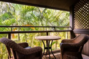 Newly Renovated 2BR Loft · Beach Walk · Pool & Spa - Image 3