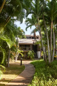 Newly Renovated 2BR Loft · Beach Walk · Pool & Spa - Image 2