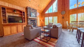 Rocky Shores Retreat in Grand Marais, MN - Image 5