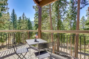 1 Mi to Northstar Skiing/Snowboarding: Cozy Condo - Image 3