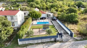 Private villa • pool & jacuzzi near Makarska - Image 4