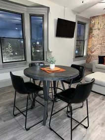 The Uptique Loft - Image 3