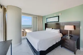 Wonderful 12th FLOOR, One of the Best Views in MB - Image 3