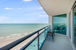 Wonderful 12th FLOOR, One of the Best Views in MB - Image 4