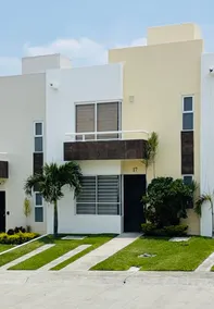 Premium Getaway: Pools, Gym, Padel and Clubhouse - Image 2