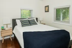 Modern 3-BR Bungalow near IU Stadiums and Downtown - Image 5