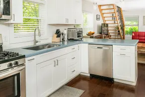 Modern 3-BR Bungalow near IU Stadiums and Downtown - Image 3