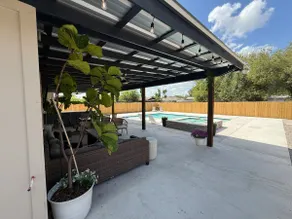 The house on mockingbird lane with private pool - Image 4