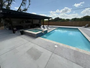 The house on mockingbird lane with private pool - Image 2