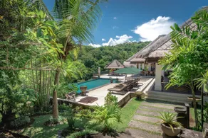 Villa Bayu - exclusive villa with infinity pool, wellness pavilion, panoramic ocean view & full service - Image 4