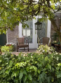 Lovely tiny house with garden - Image 4